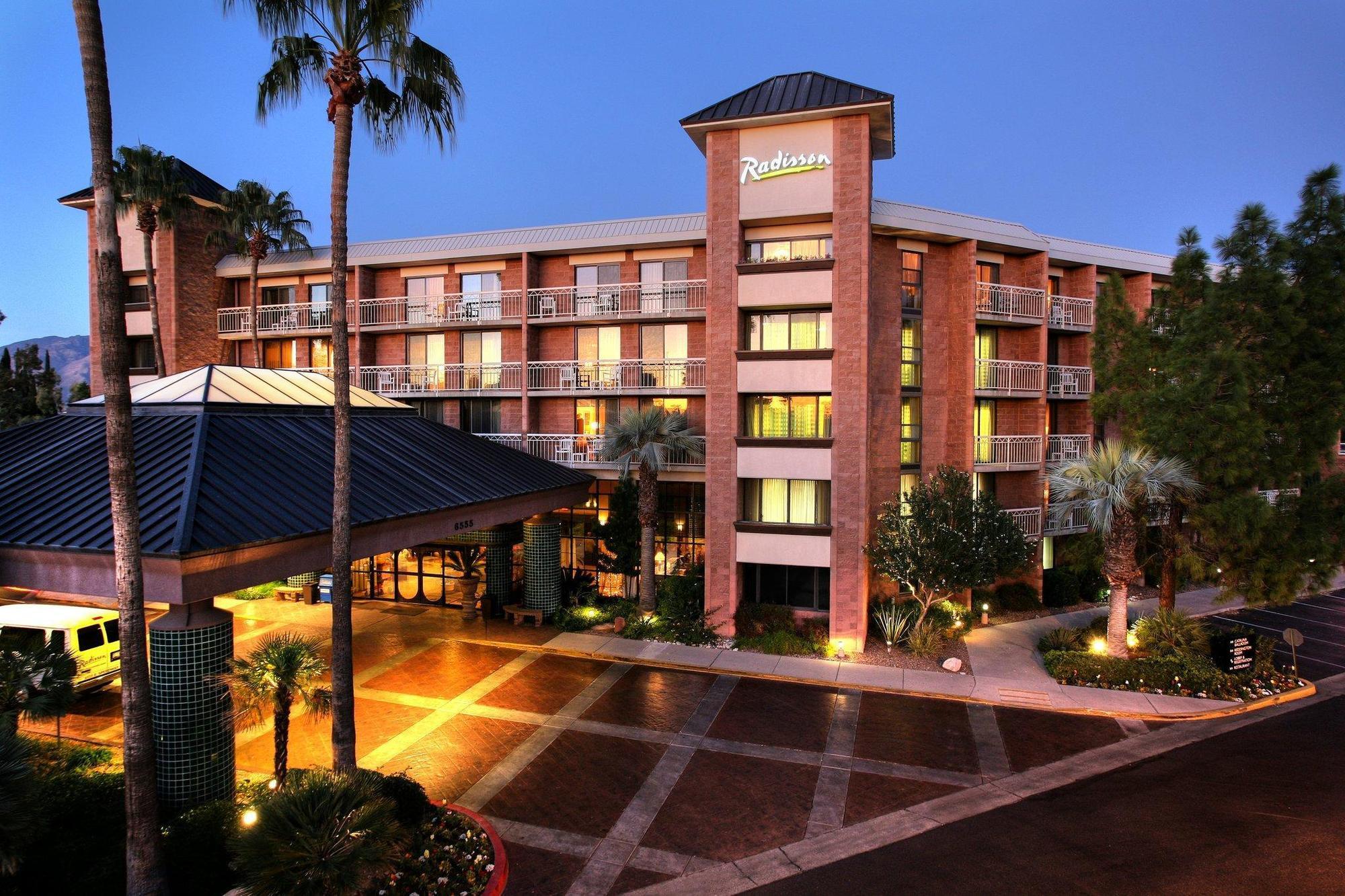 Embassy Suites By Hilton Tucson East Exterior photo